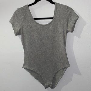 Macys Ultra Flirt Short Sleeve Scoop Neck Gray Bodysuit Medium Women Juniors
